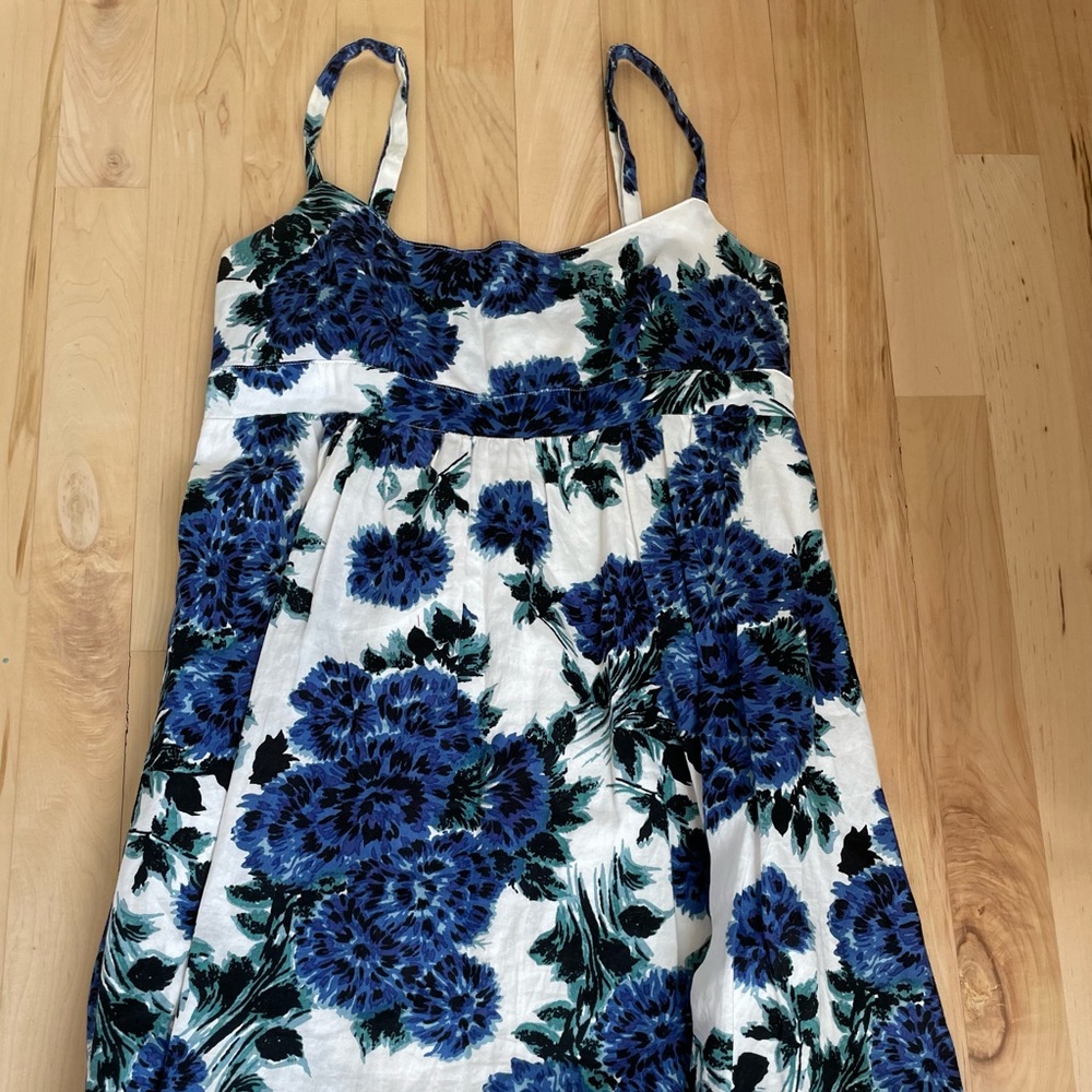 Junior’s Midi Dress - Size M